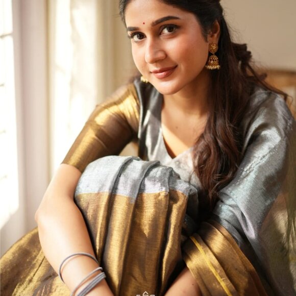 Khadi Cotton Saree - Picture 3 of 12